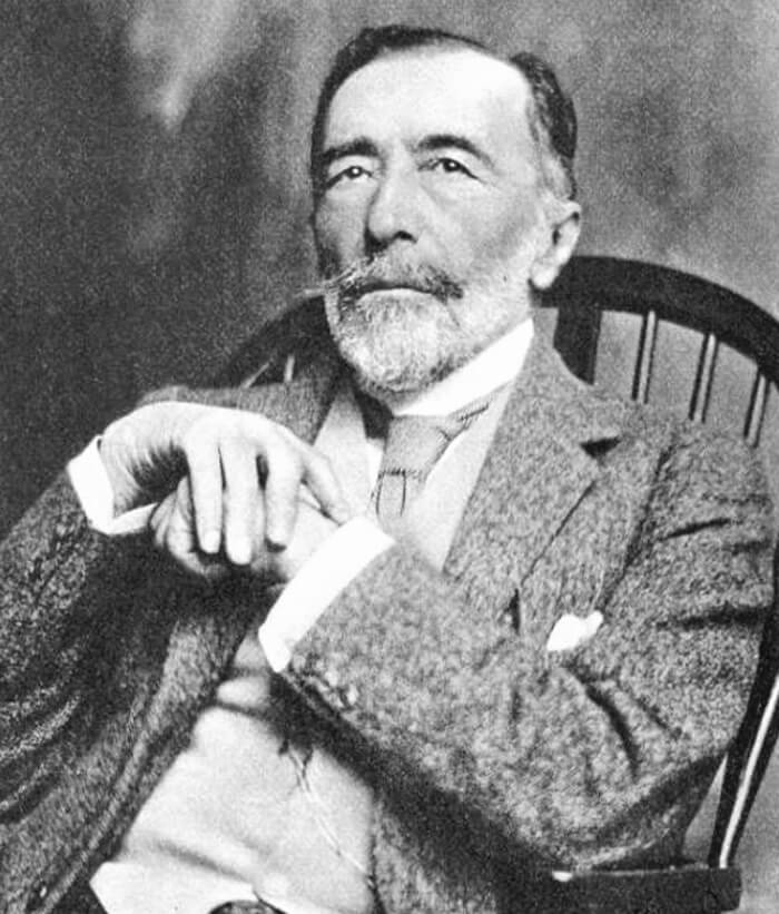 Prizes, Study and Travel Grants, Archives.